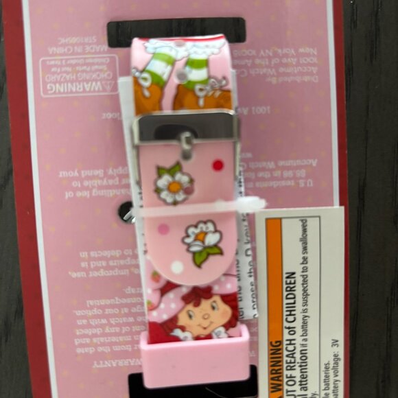 NWT Strawberry Shortcake LED Watch - Picture 3 of 3